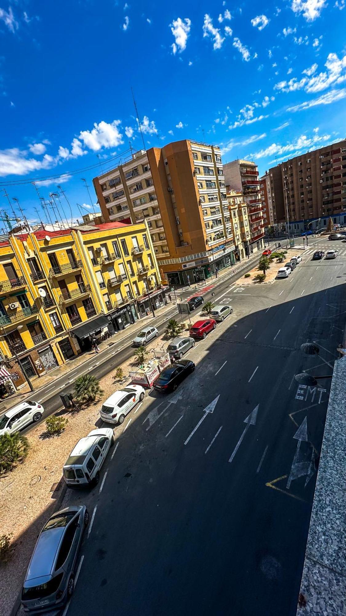 Alojamiento Valencia公寓 外观 照片
